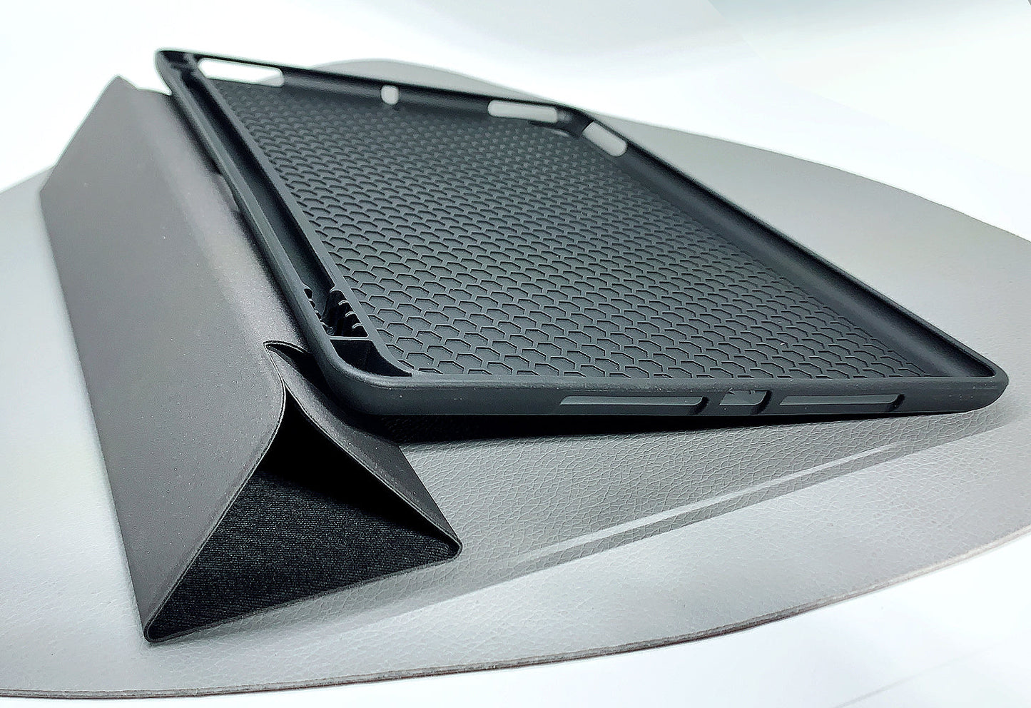 iPad 10th smart case with penslot