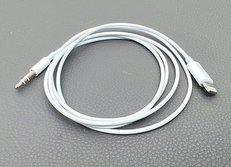 Mobigo 1m lightning to 3.5mm adapter GO63AL
