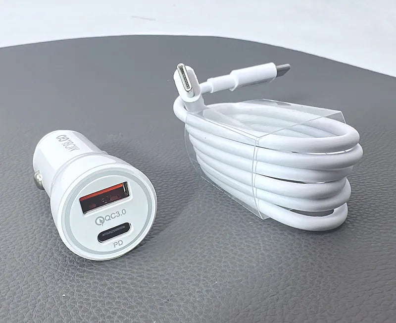 Mobigo PD 38W car charger with Type-C to Type-C cable GO200PDC