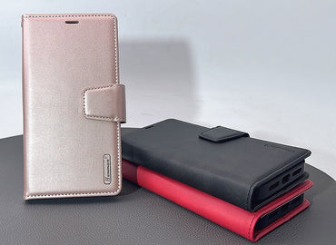 iPhone 15 Pro 6.1 Hanman 2 in 1 detachable magnetic wallet case
