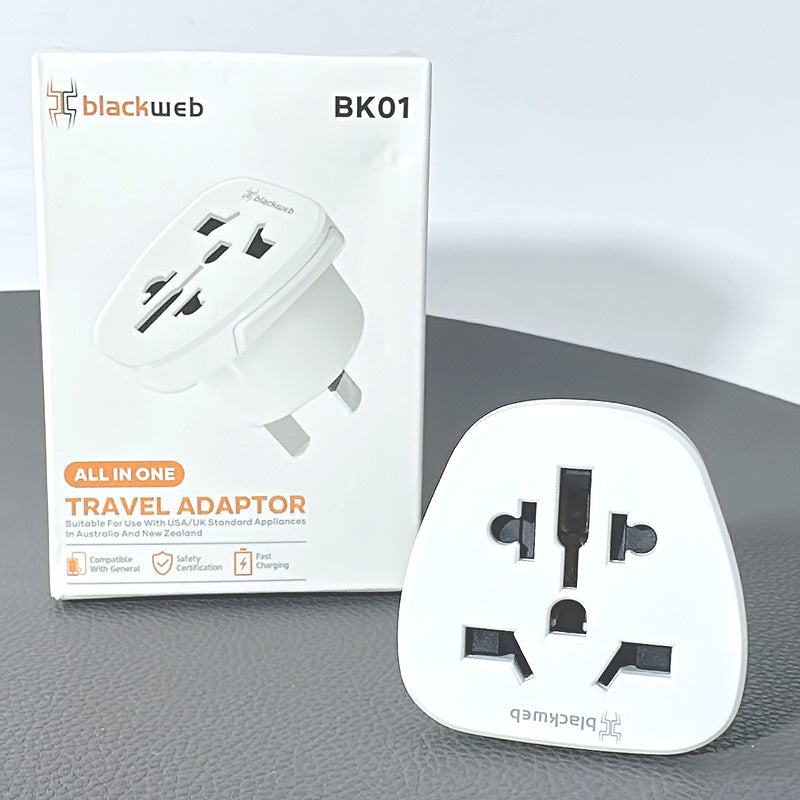 Blackweb all in one travel adapter BK01