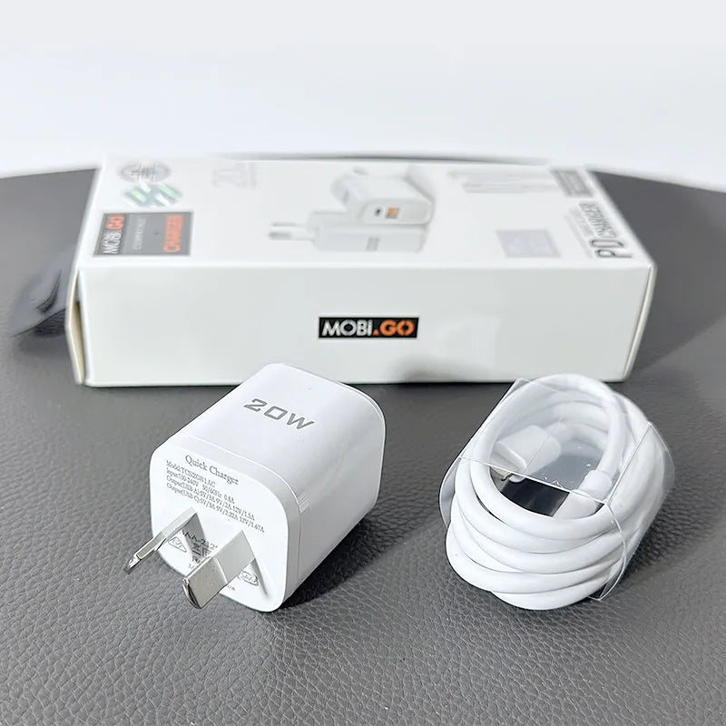 Mobigo PD 20W Wall Charger with Type-C to lightning cable TCS2081ACLC